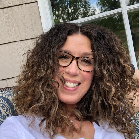 Meet your Posher, Holly - Picture 12 of 12